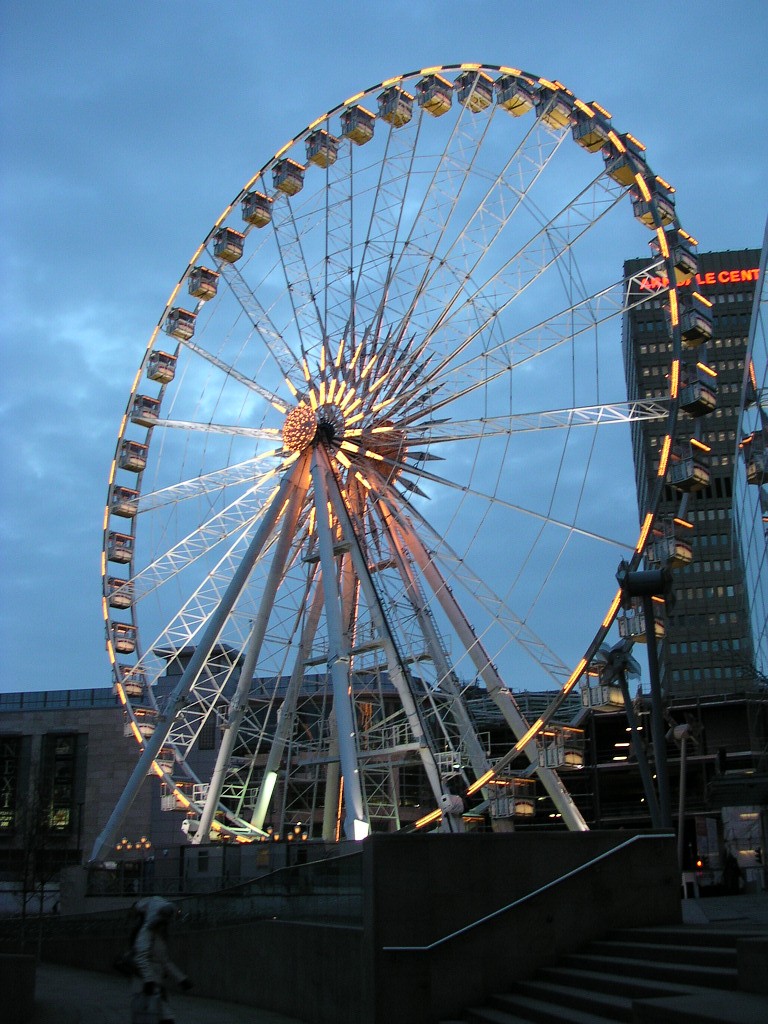 Manchester Wheel, Exchange Square